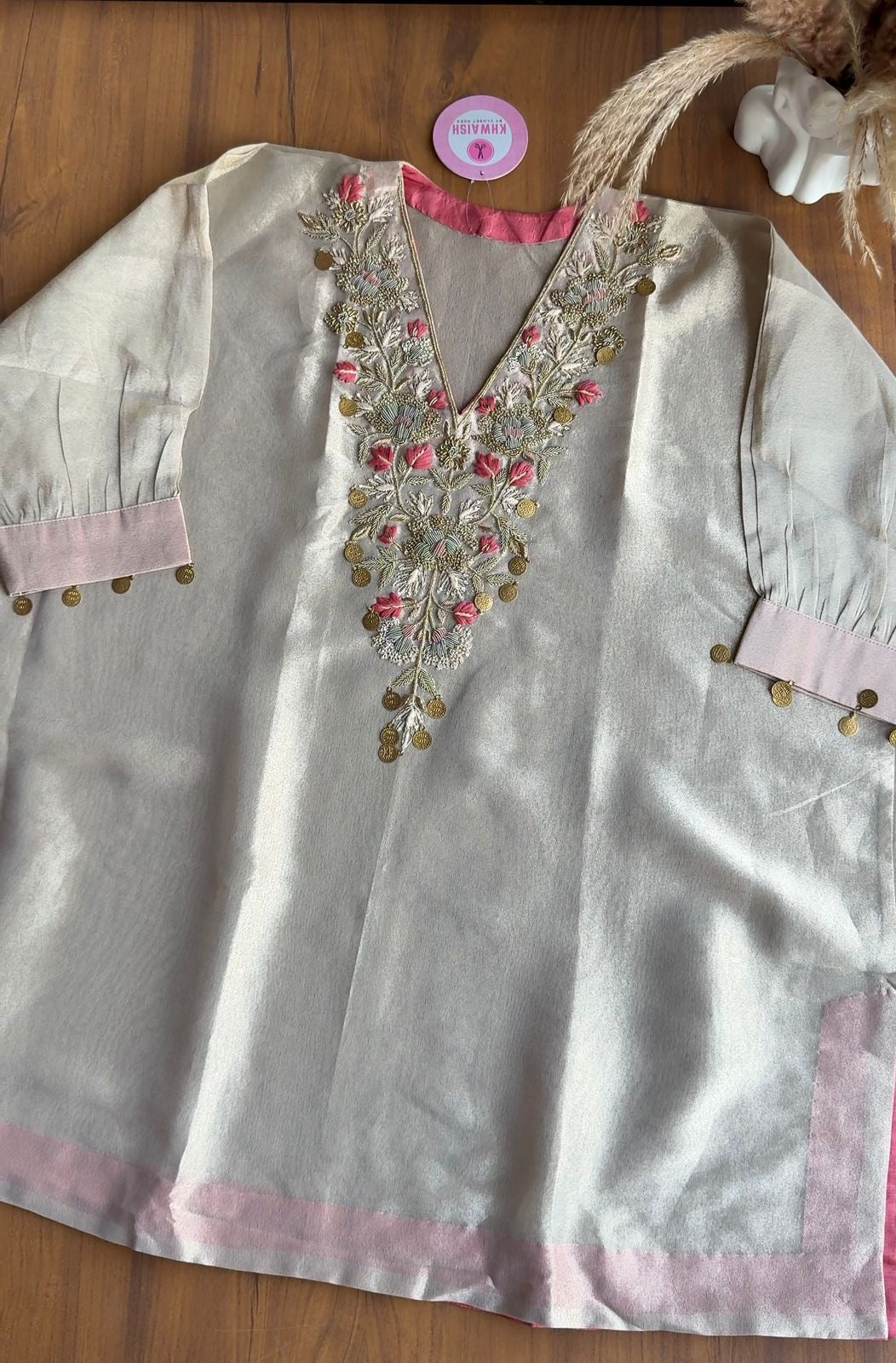 Kshitija Short Kaftan Tissue With Inner And Pants