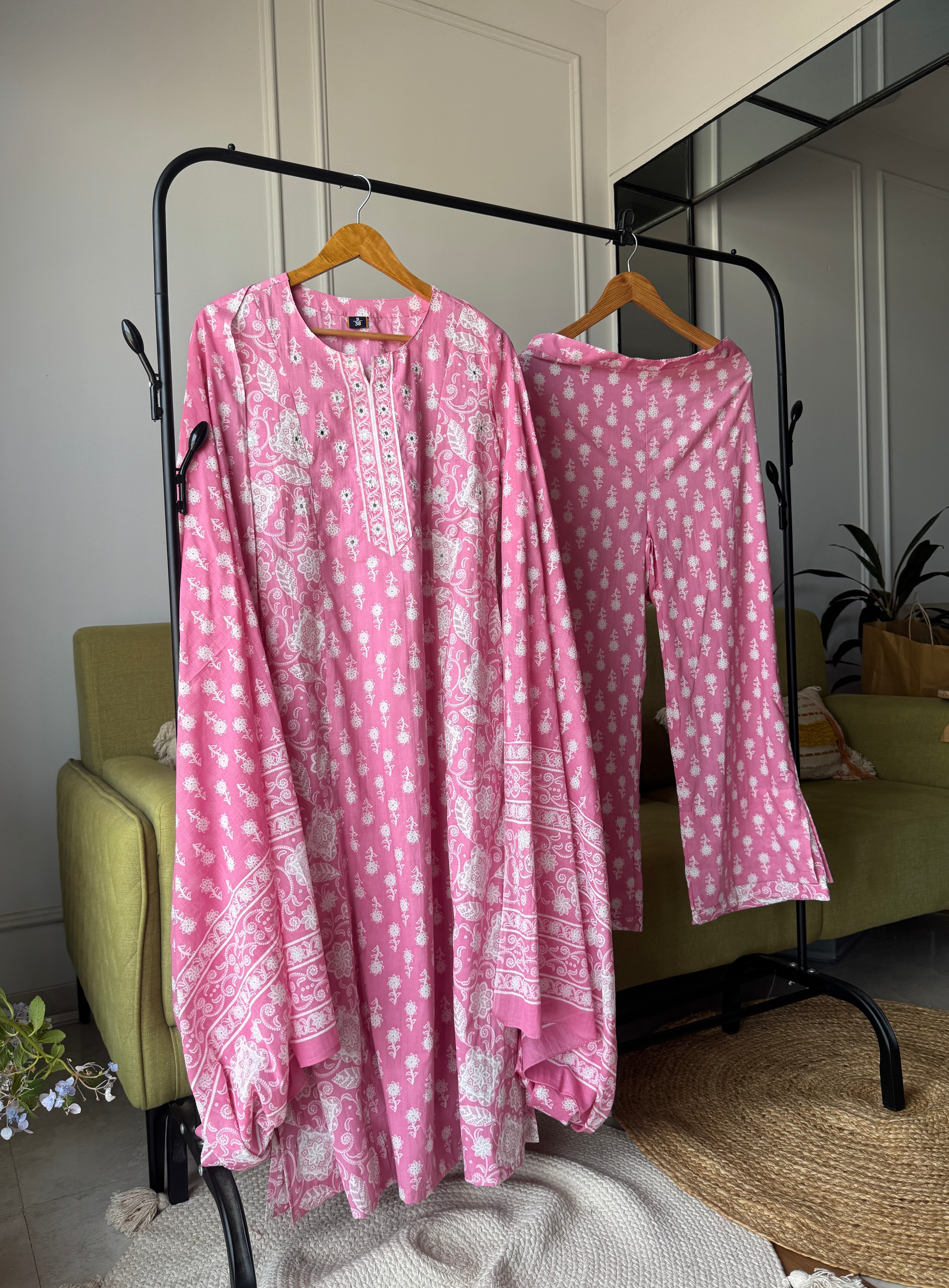 Naisha Print Set
