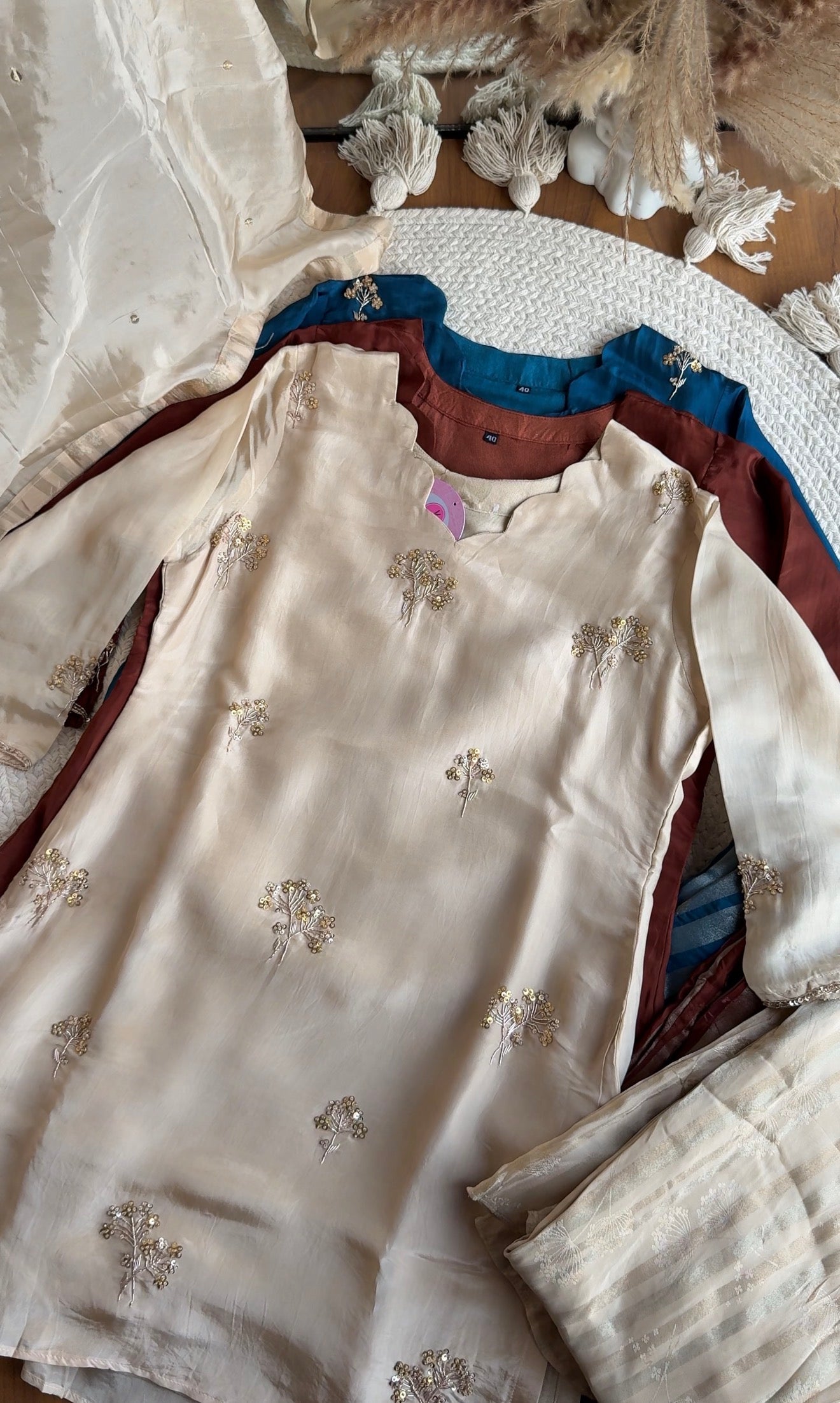 Dhun Short Kurta With Tissue Plazzo And Dupatta Dress-Ivory