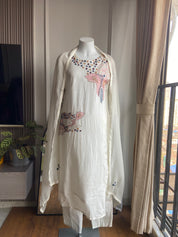 Agastya Embroided Set- White