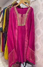 Jeevika Mul Chanderi Tissue Lining Dress- Pink