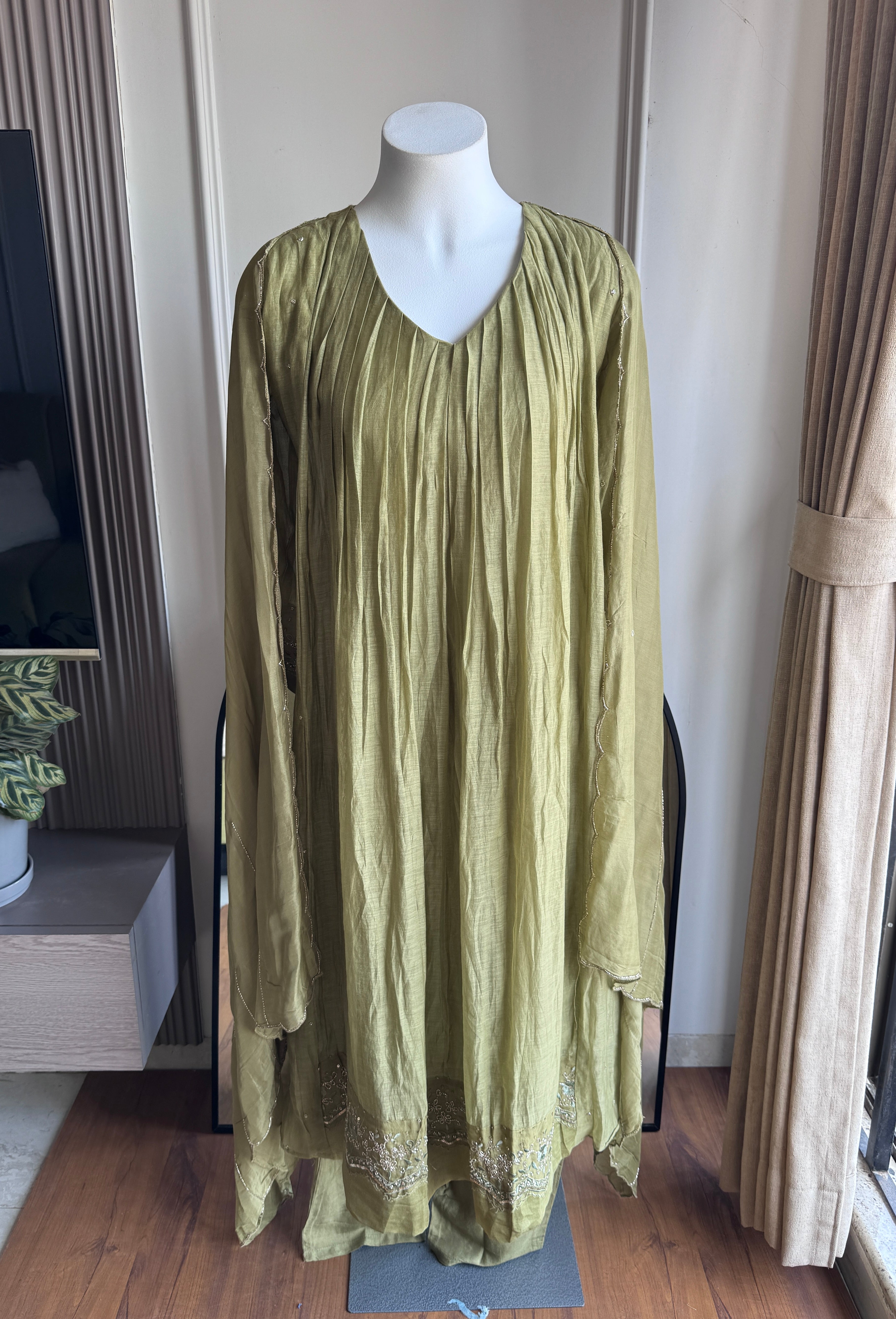 Sanjana Pleated Mul Chanderi Handwork Dress - Green