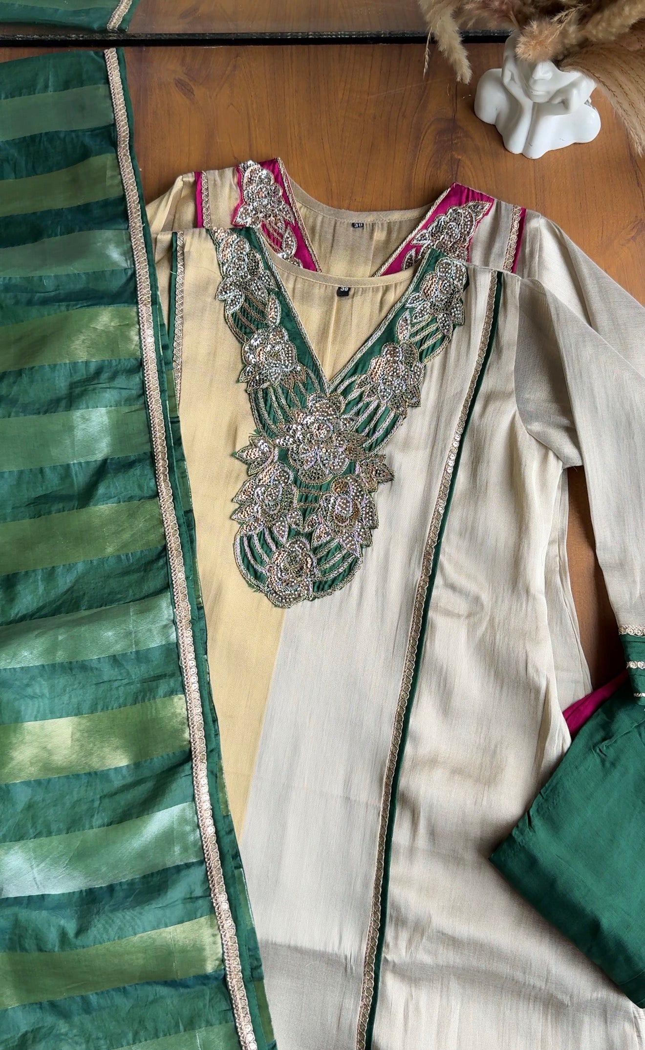 Moksha Handzardoshi Work Dress- Green