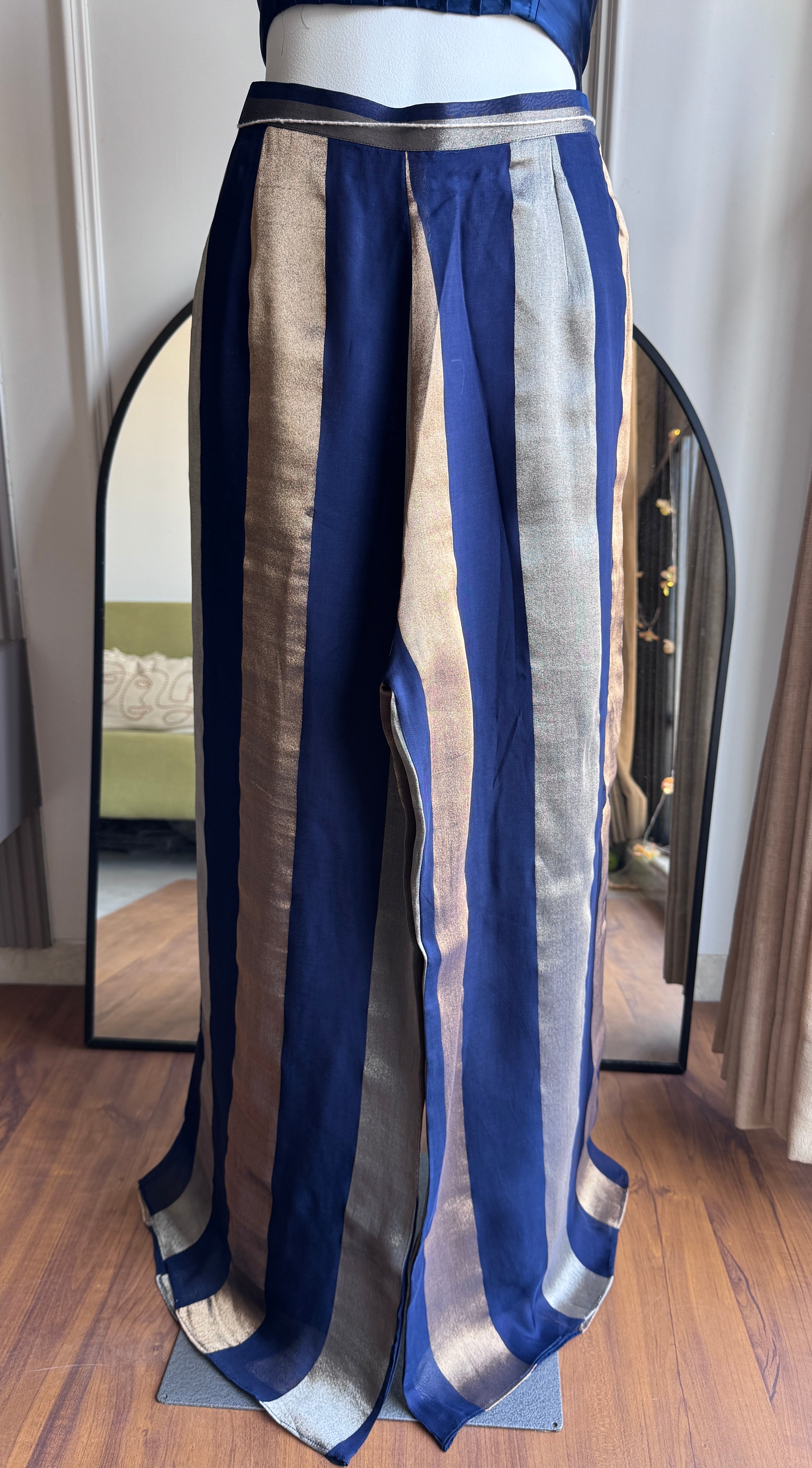 Divya Handwork Tissue Set- Blue(Make to Order)