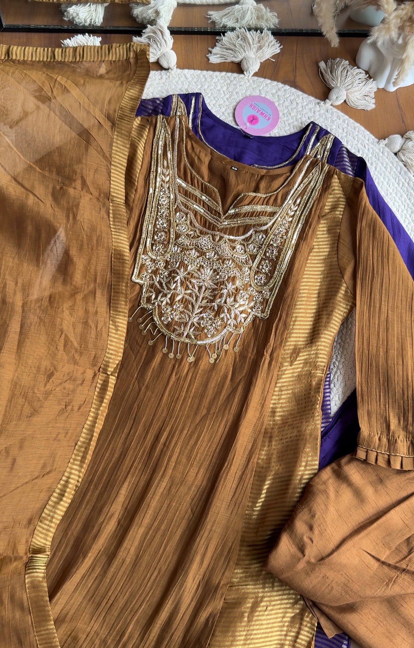 Simran Hand Zardosi Tissue And Mul Chanderi Aline Dress- Mehndi Green