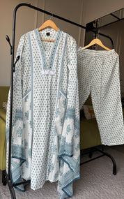 Pihu Bell Sleeves Print Cotton Dress