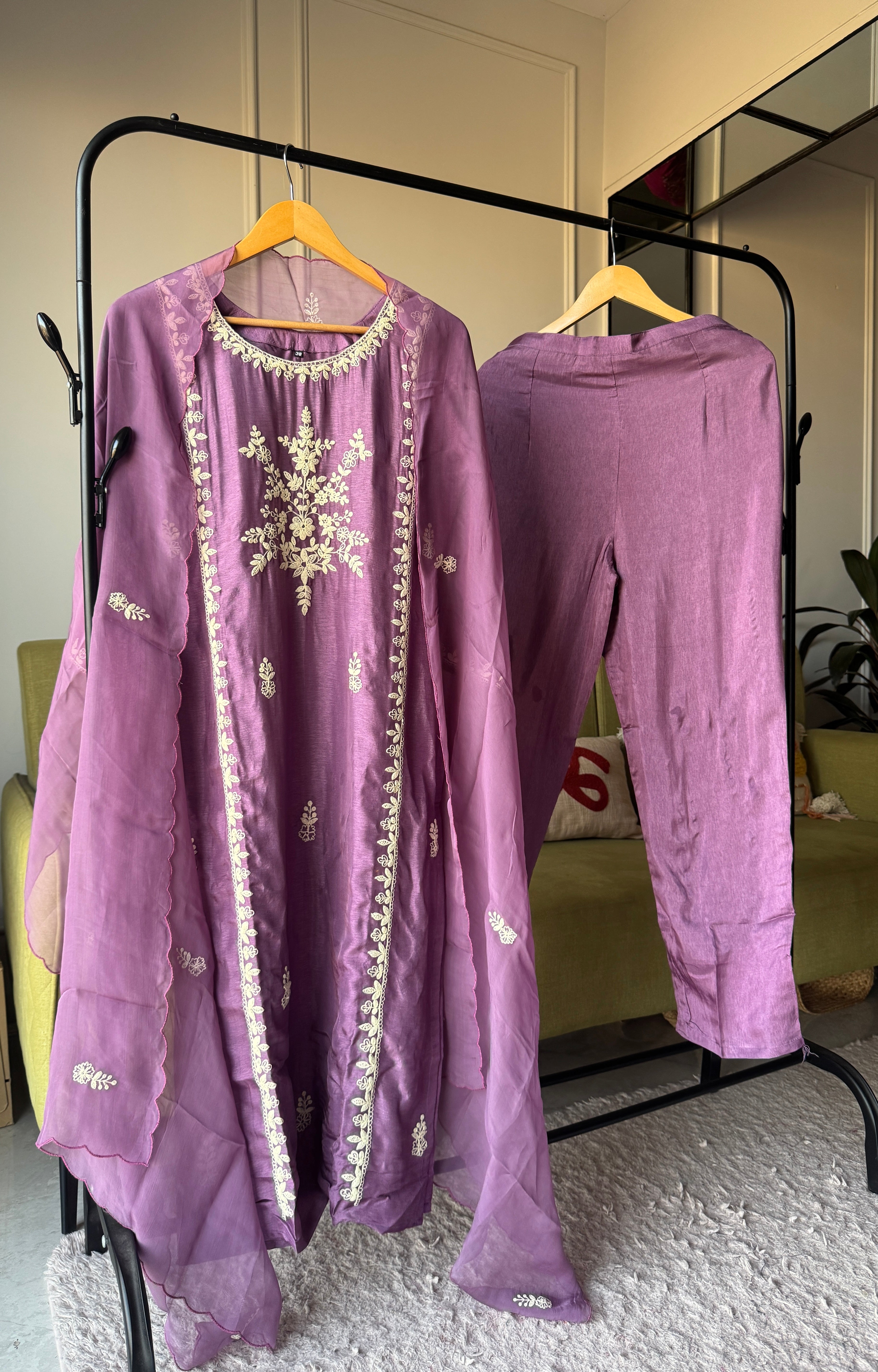 Aaliaa Full Embroided Set