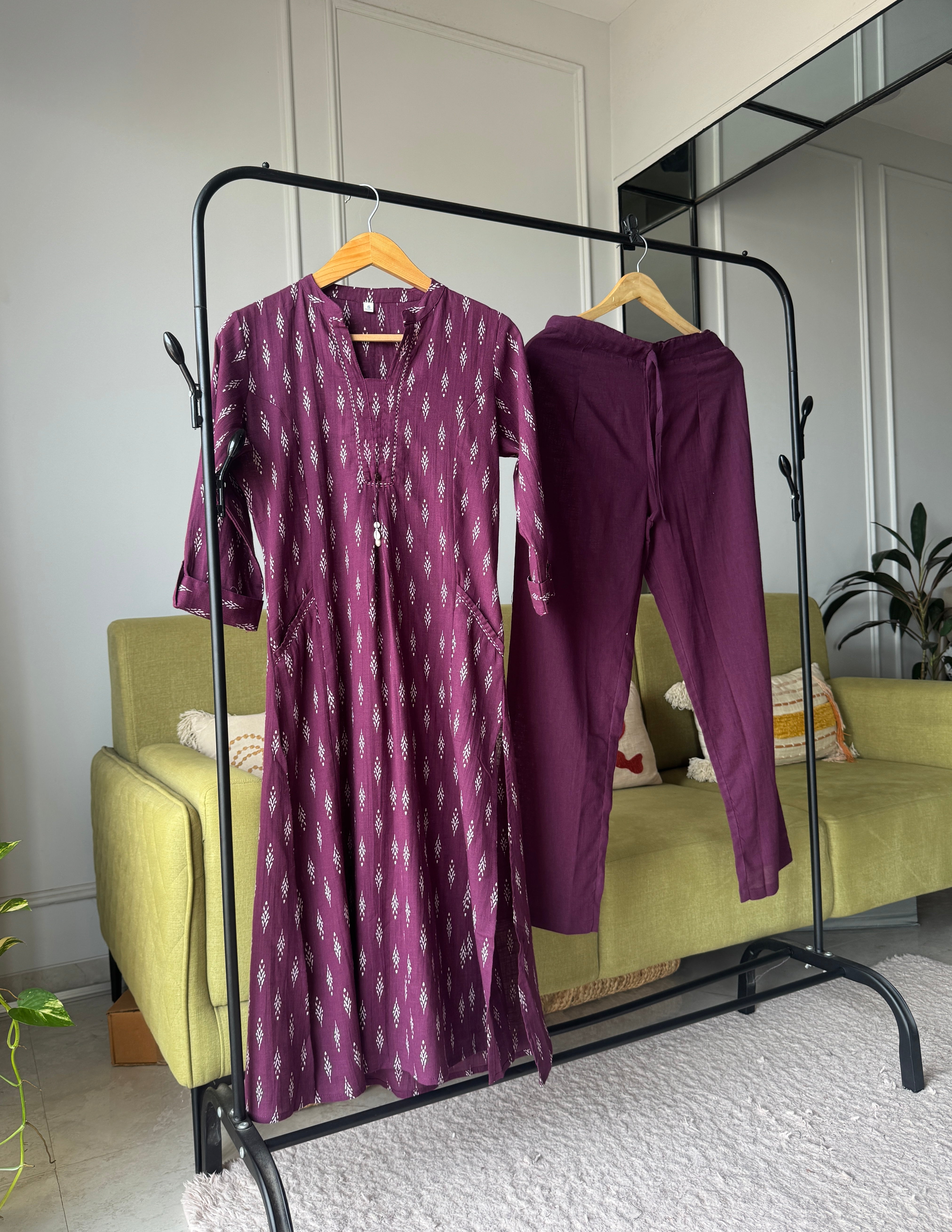 Sashi Kurti And Pants Set