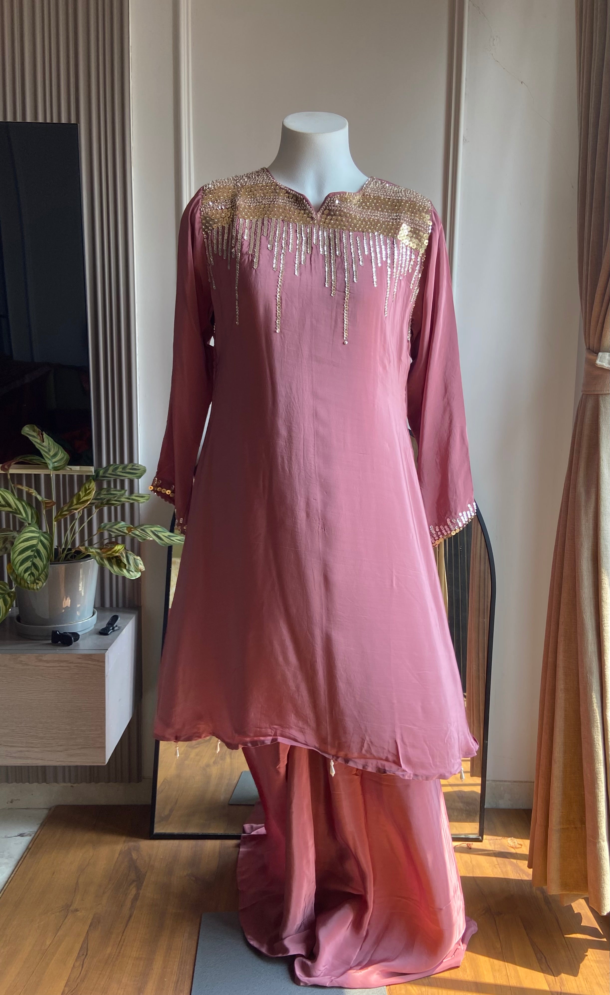 Rakshita crepe silk sequin work Coords (mauve)