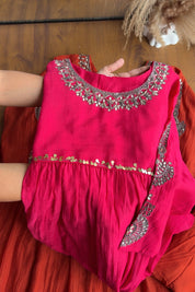 Reshma hand work round neck- Rani Pink