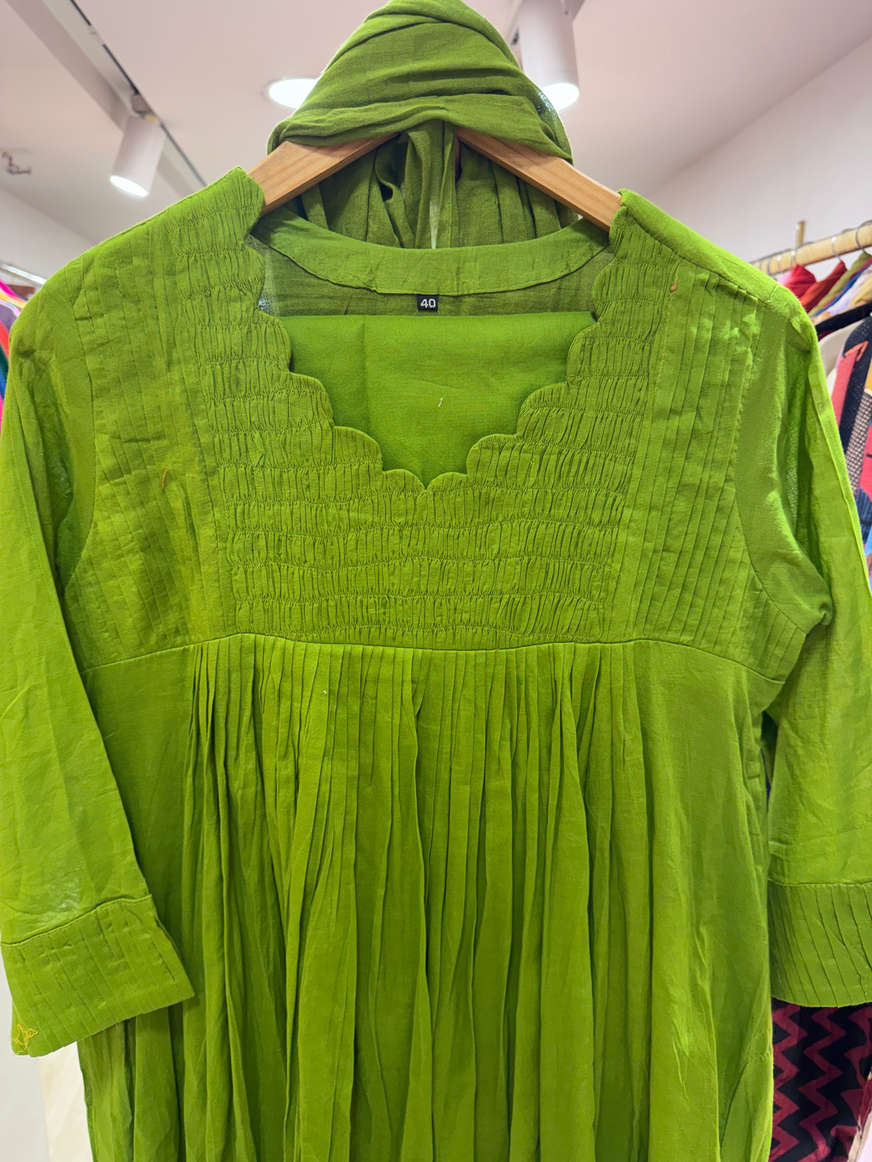 Kareena Scalloped Neck Anarkali Dress- Green (Pre Order 12 Days)