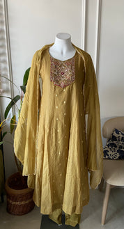 Rinkle Mul Chanderi Handwork Dress- Green