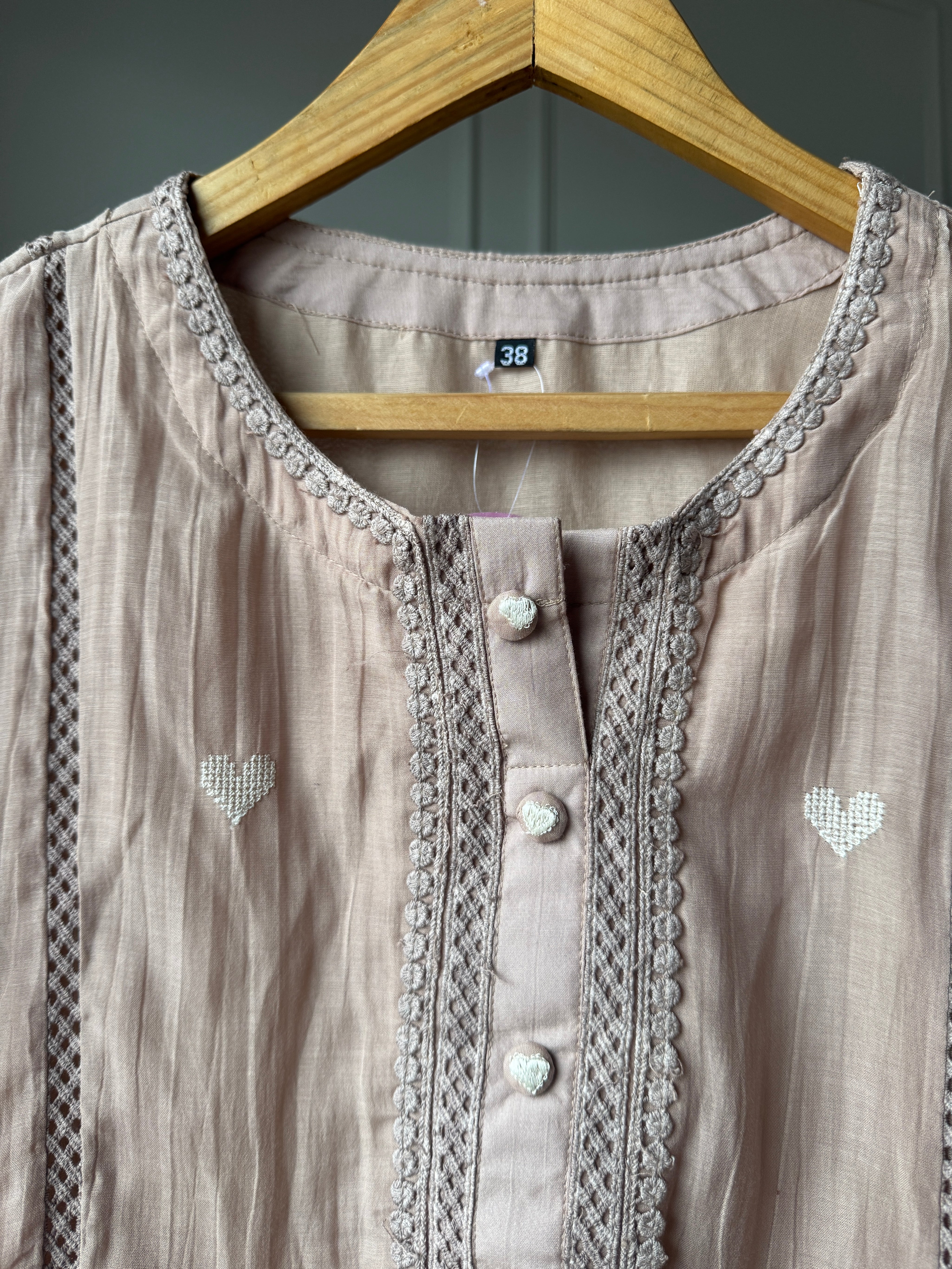 Ayushi Mul Chanderi  Embroided Coord Set