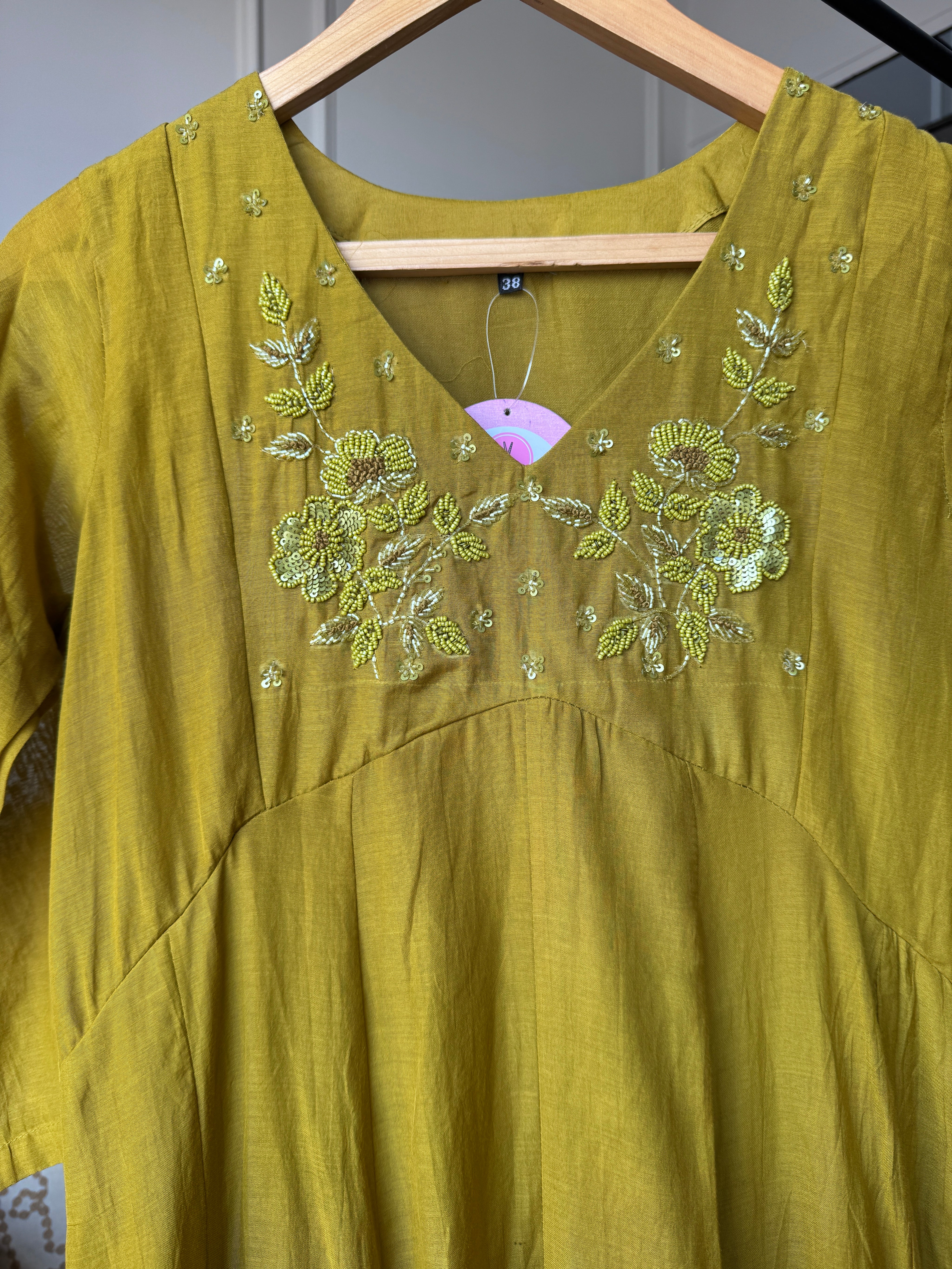 Paro Mul Chanderi Alia Neck Handwork  Dress- Mehndi Green