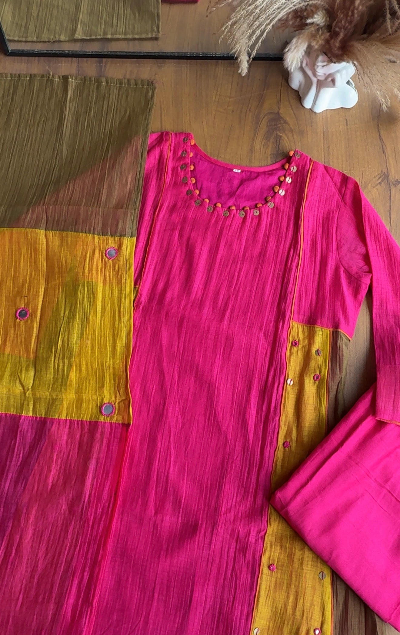 Dhwani Multicolour Kali Mul Chanderi Dress-Pink