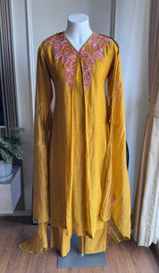 Julie Handwork Mul Chanderi Deess- Musturd Yellow