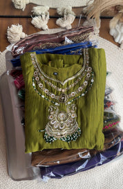 Sima Necklace Handwork Dress- Green
