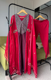 Shagun Gotapatti With Handwork Dress