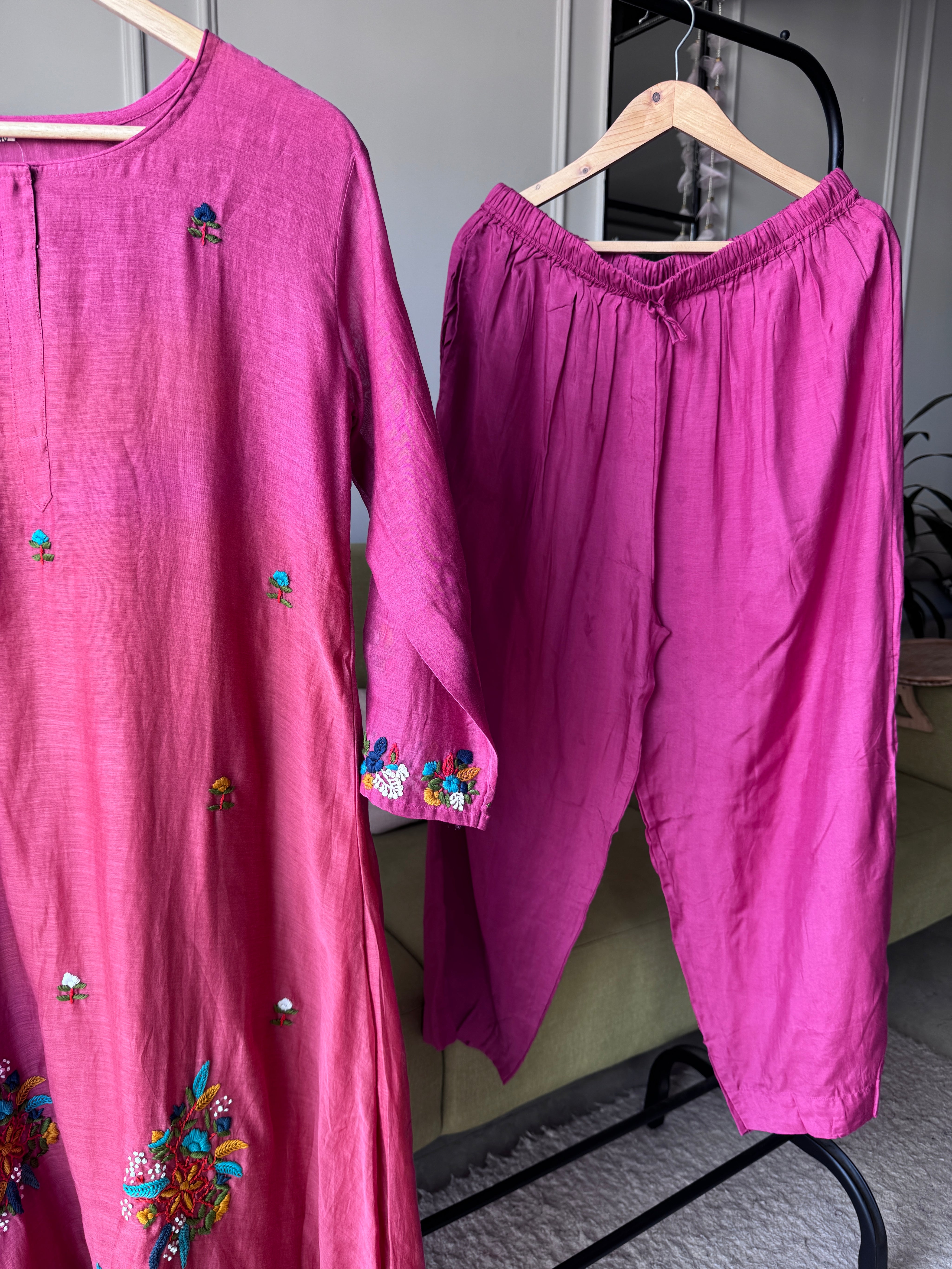 Parul Embroided Mul Chanderi Dress- Pink