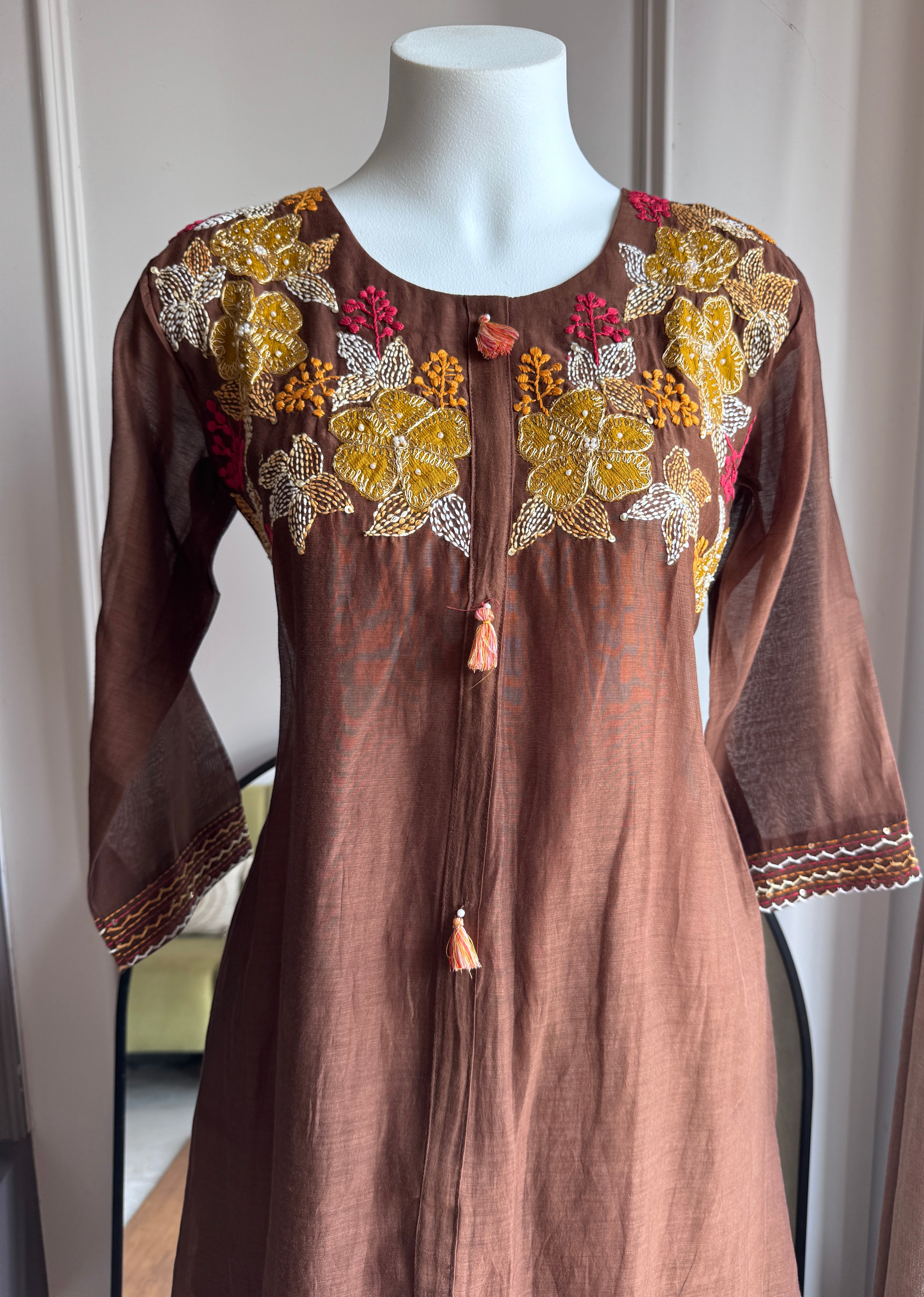 Soniya Handwork Mul Chanderi Set- Brown(Make to Order)