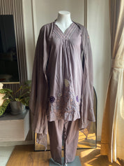 Ridhima  v neck mul Chanderi