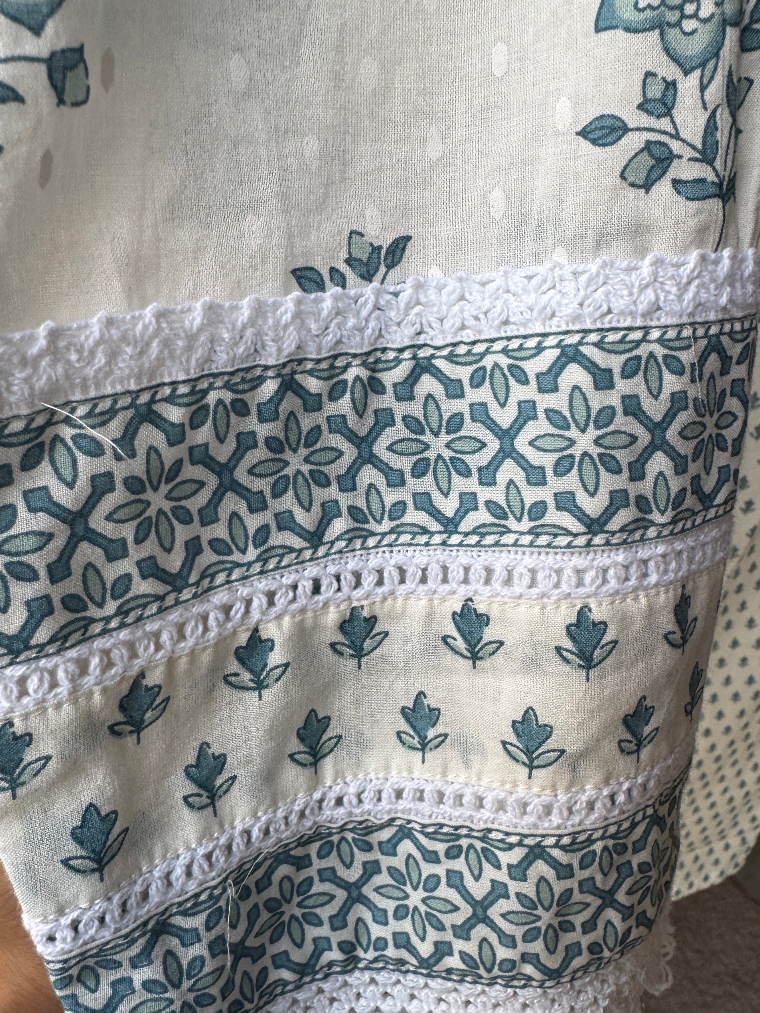 Pihu Bell Sleeves Print Cotton Dress