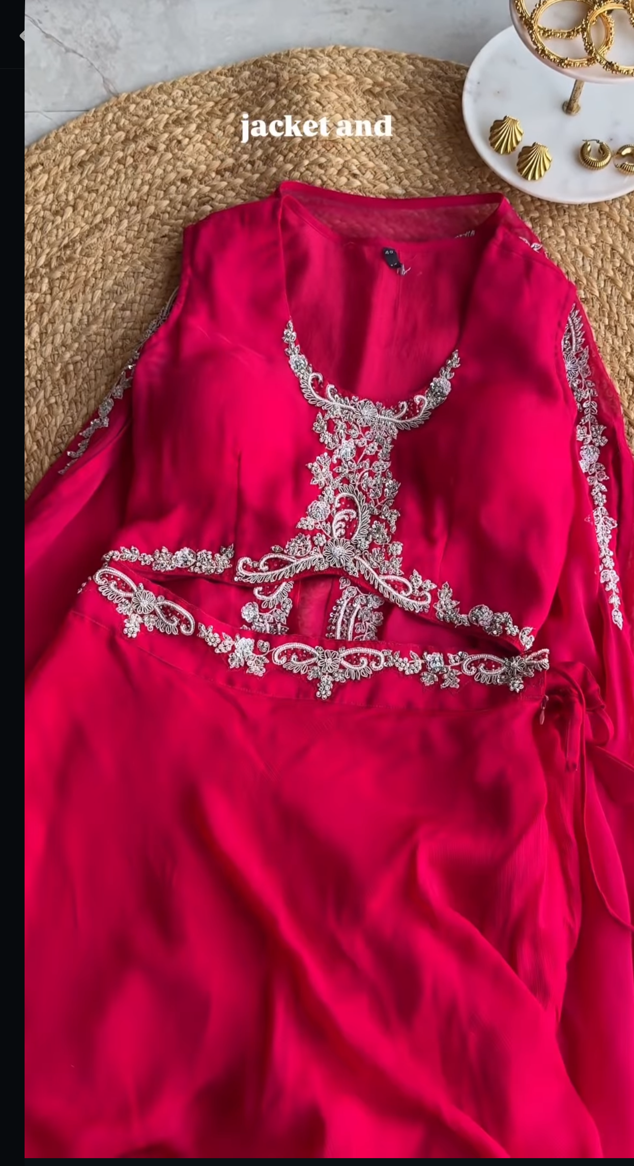 Sweta Crop Padded Blouse With Skirt and Cape