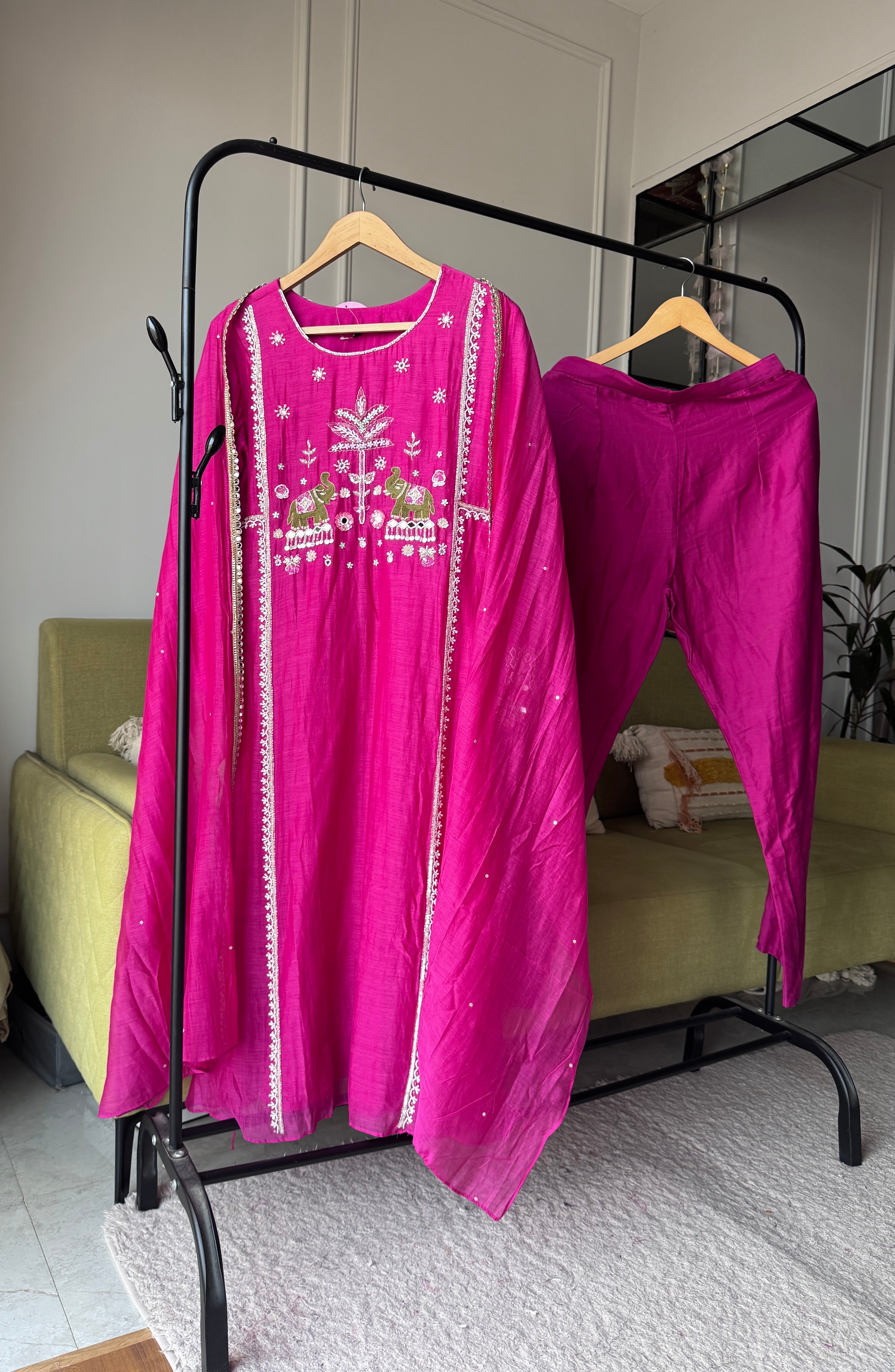 Darshana mul chanderi Handwork dress- Pink