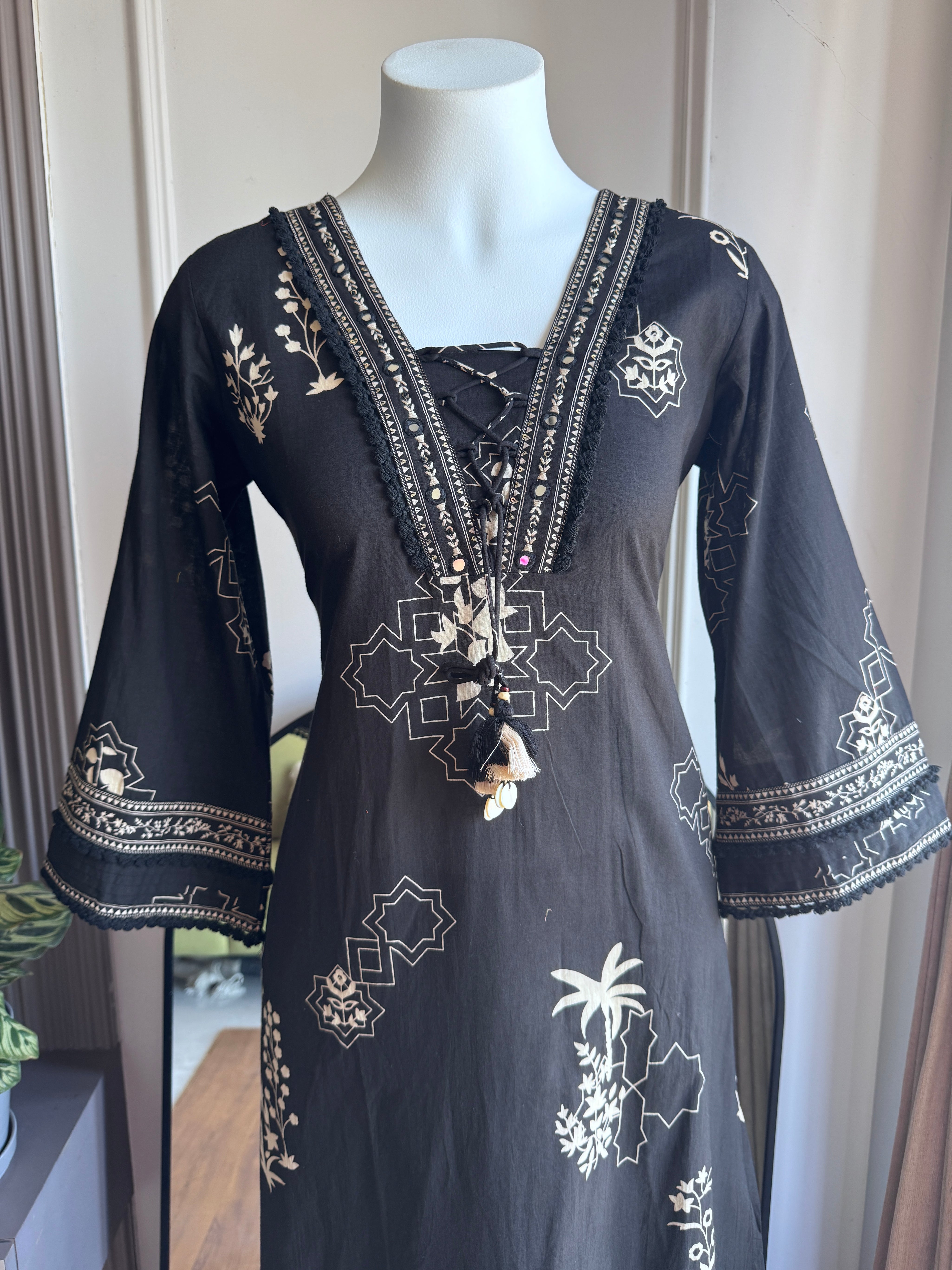 Shriya Printed Cotton Dress- Black