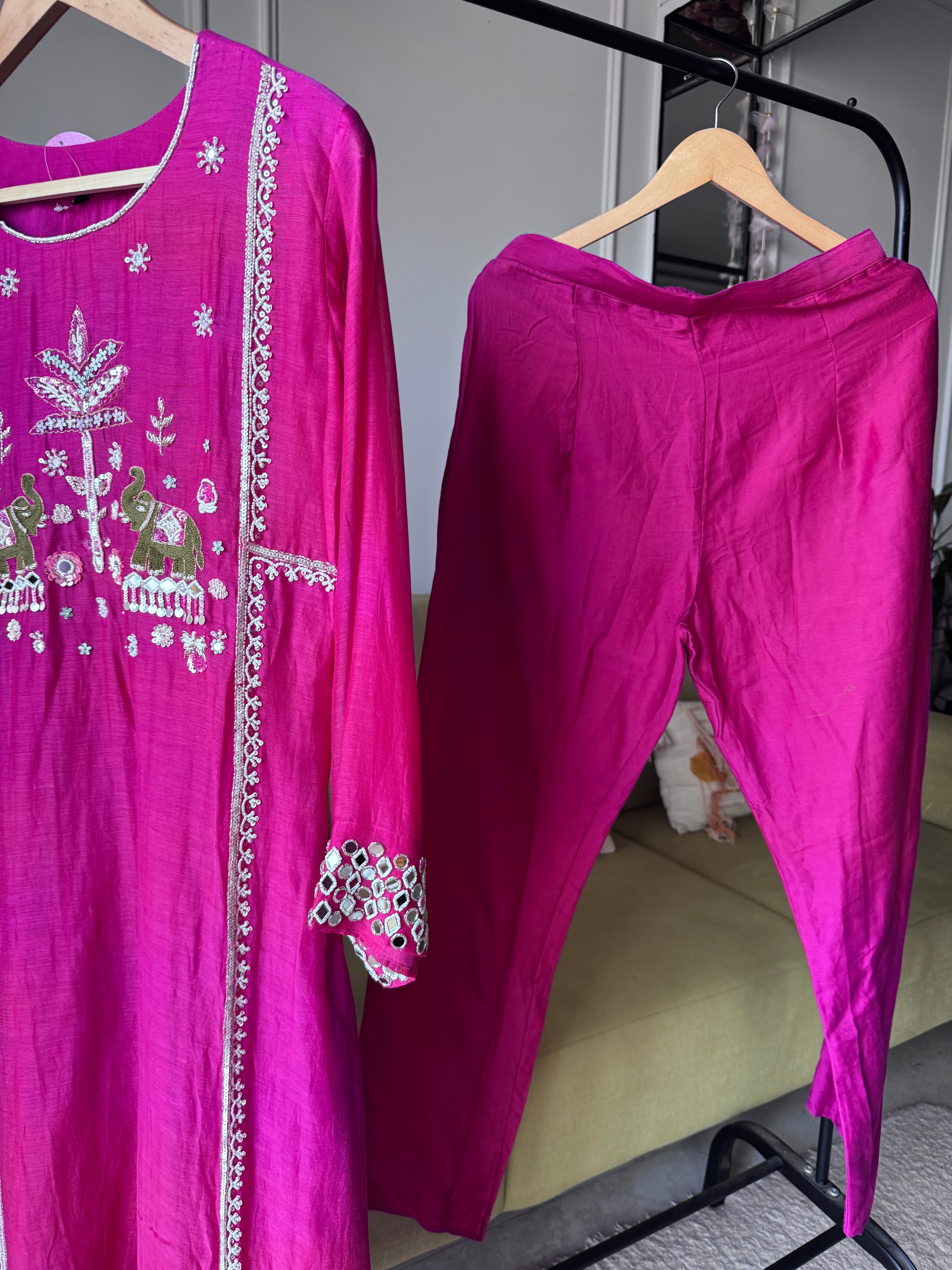 Darshana mul chanderi Handwork dress- Pink