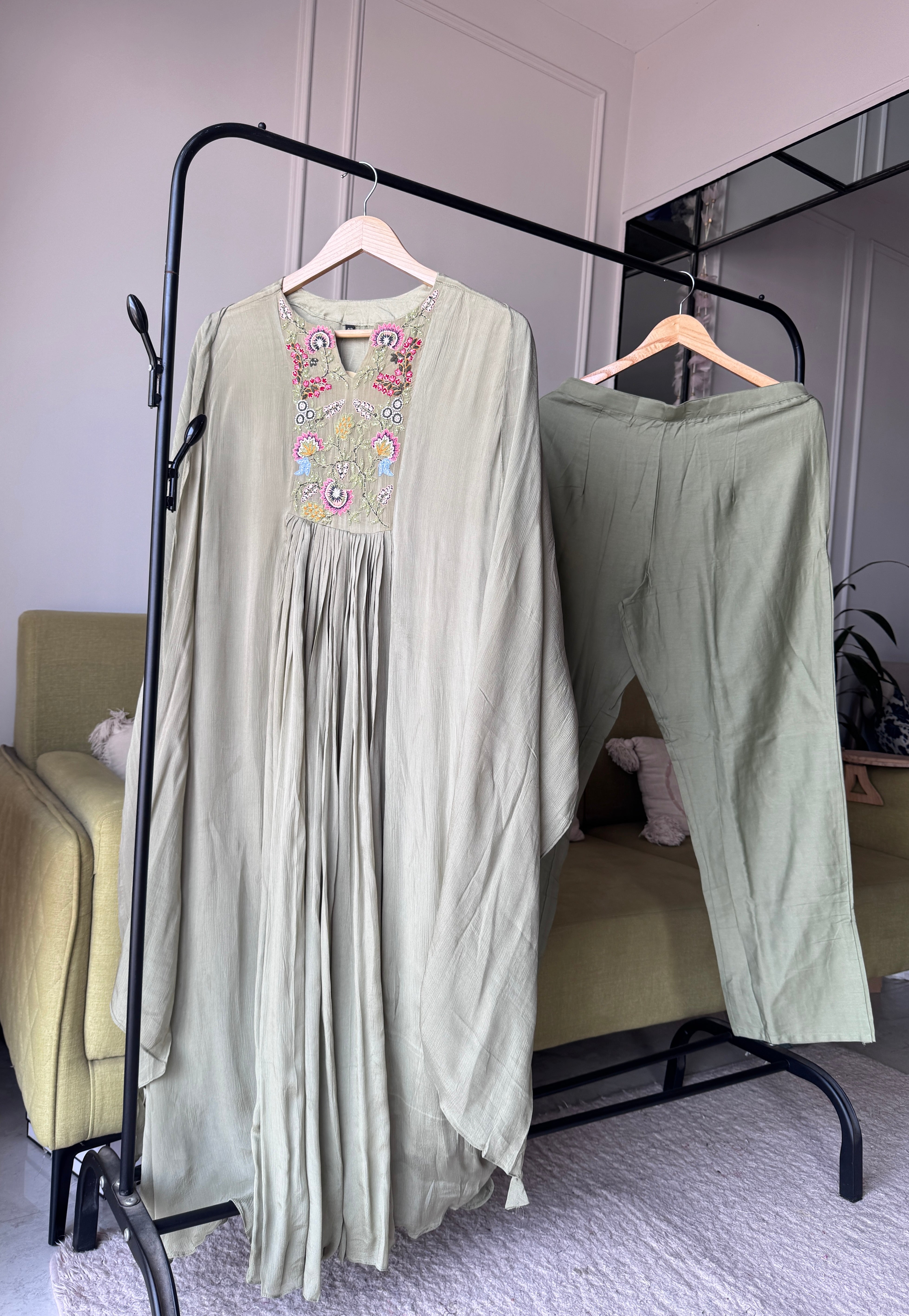 Dimple Chinon Handwork Dress- Powder Green