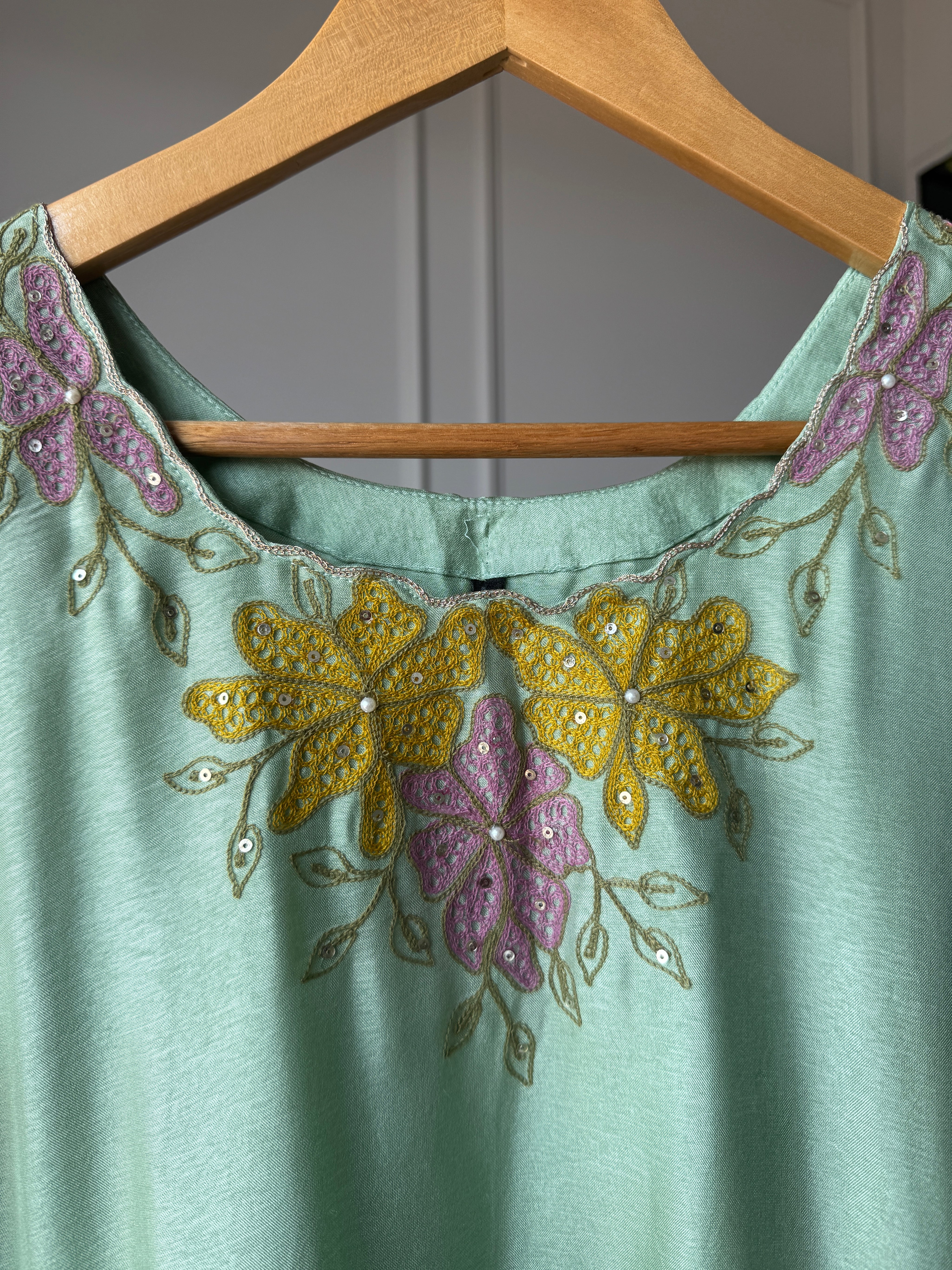 Jaya Embroided Set