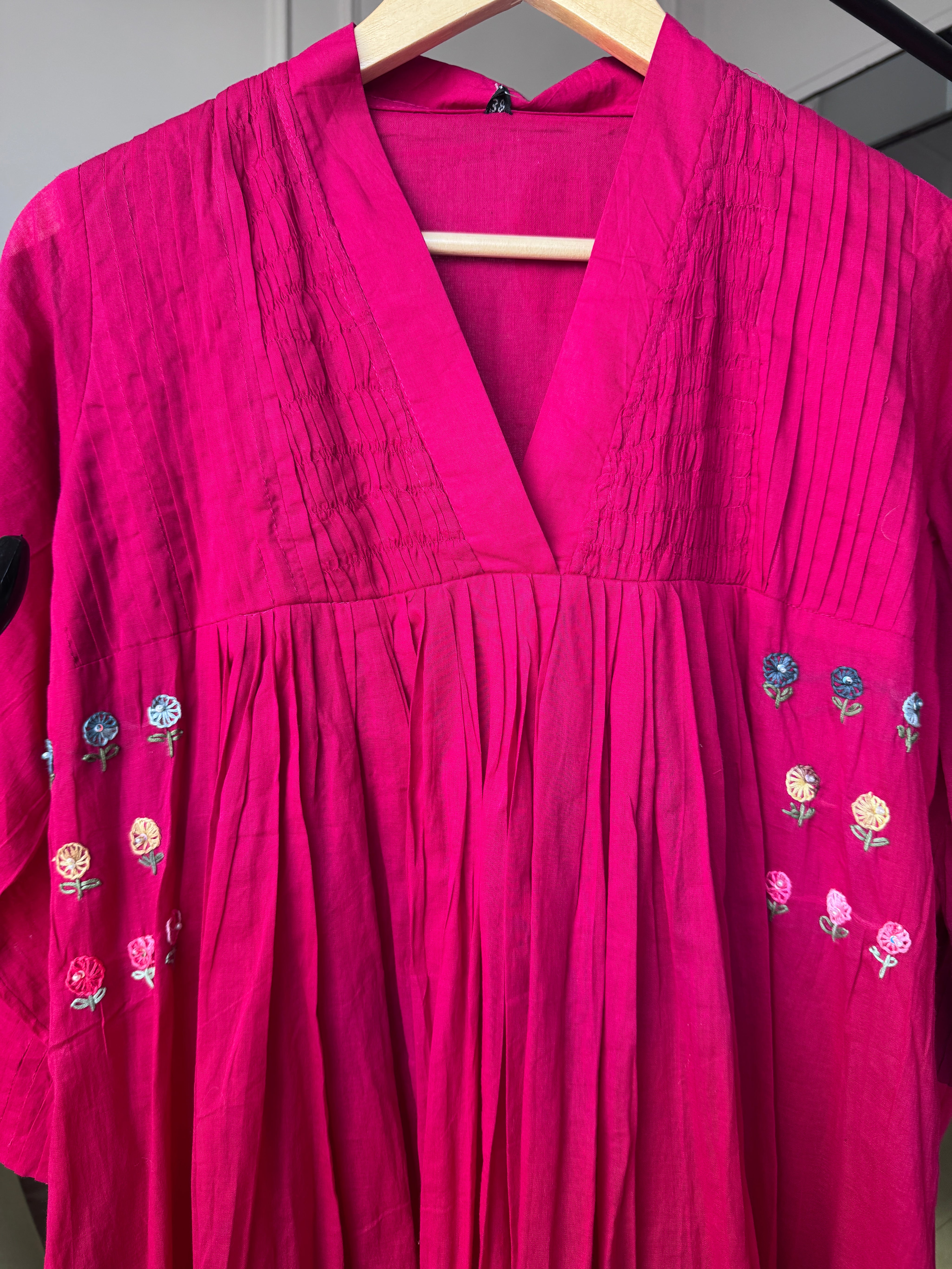 Tani Embroided Dress- Pink