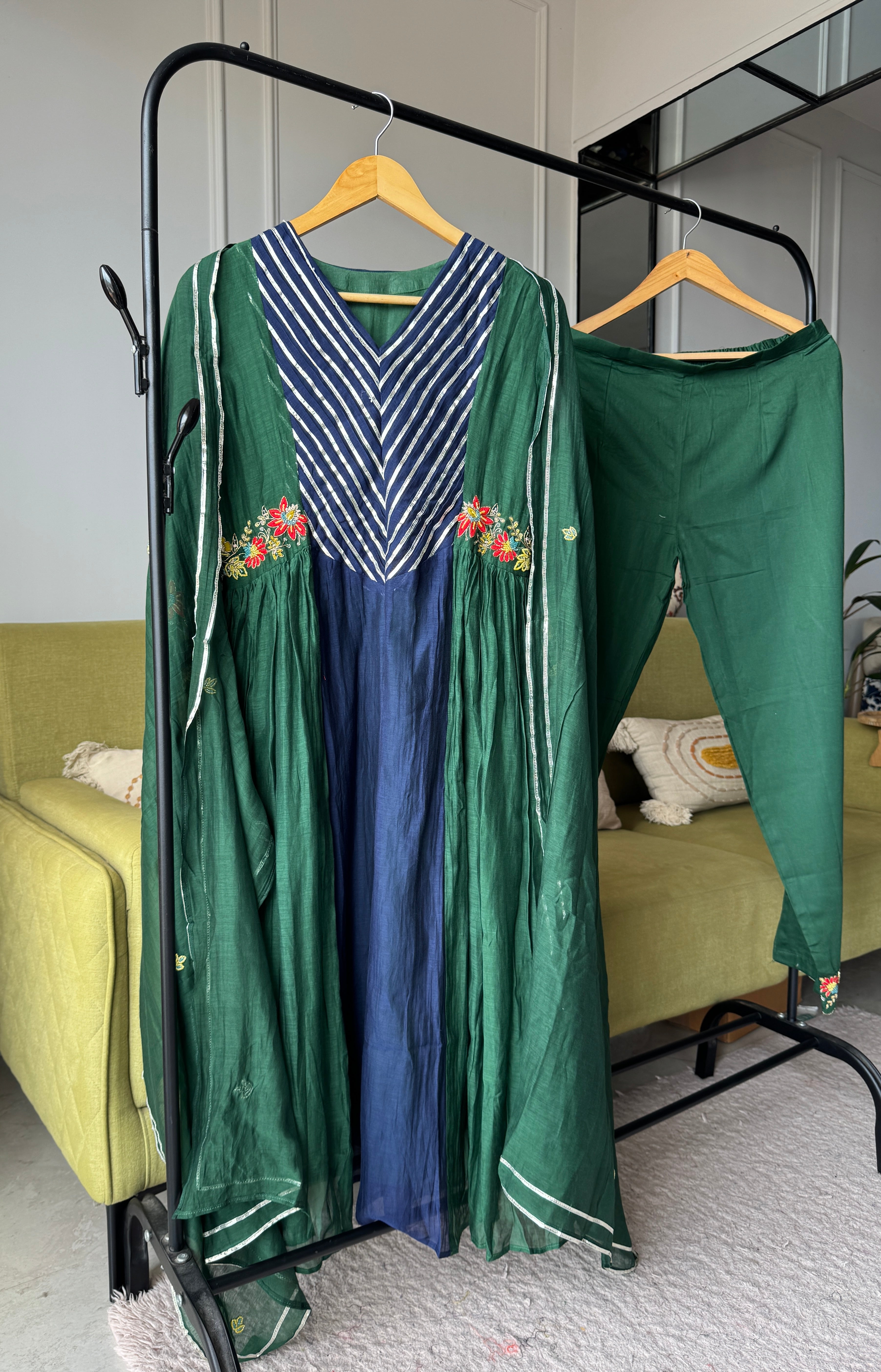 Shagun Gotapatti With Handwork Dress