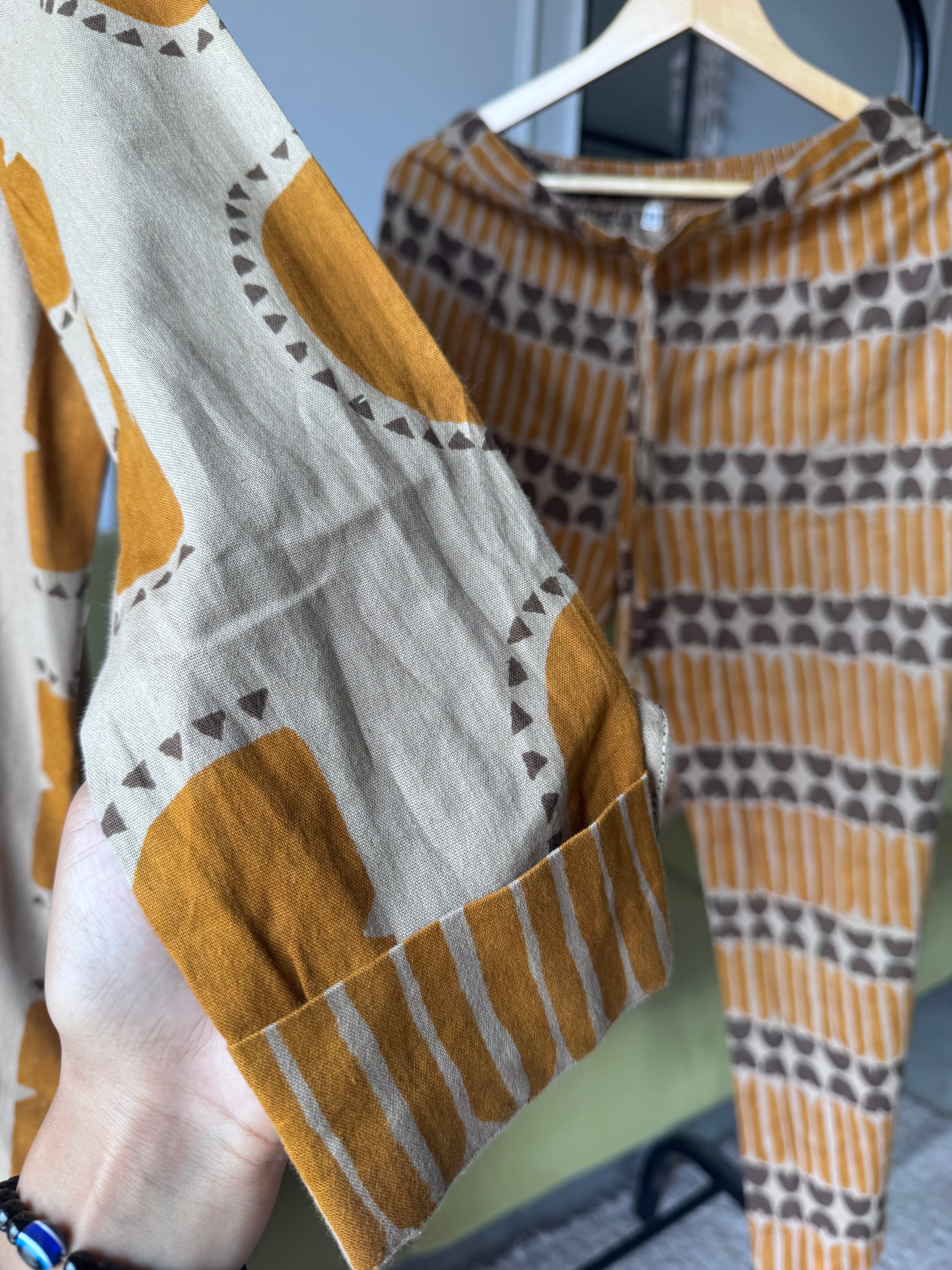 Vrushti Flex Cotton Pocket Coords- Yellow/ Beige