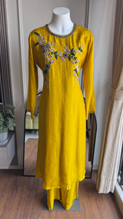 Bristhi Handwork Set- Yellow