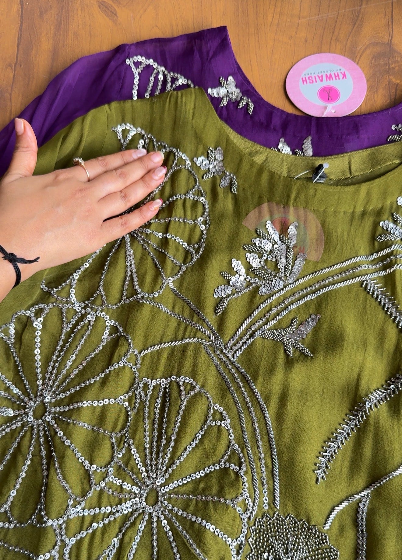 Farheen Short Kurta Layered With Floral Sequin Coords-Zaitoon Jive