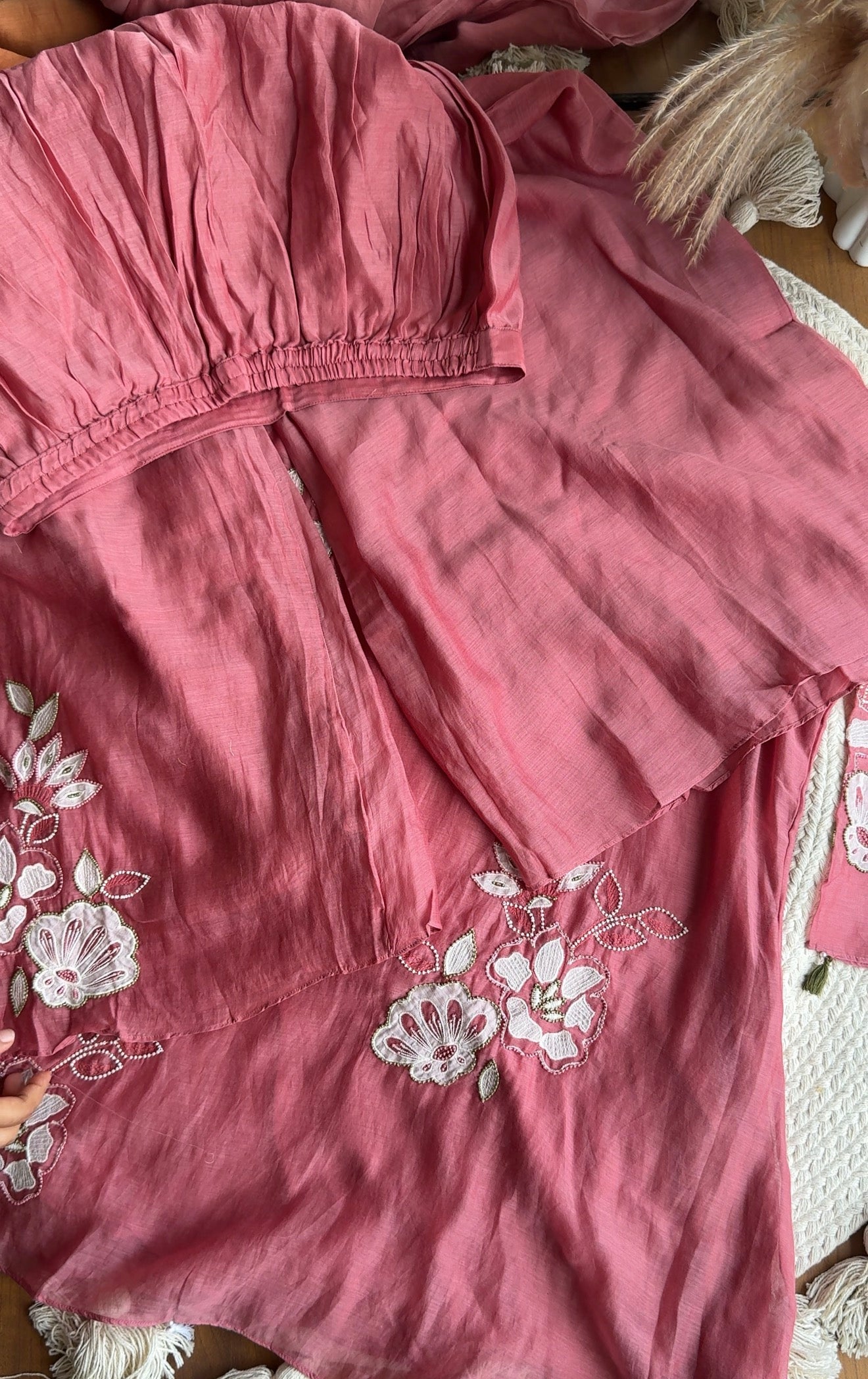Preeti scalloped neck Patchwork And Handwork Coord Set- Pink