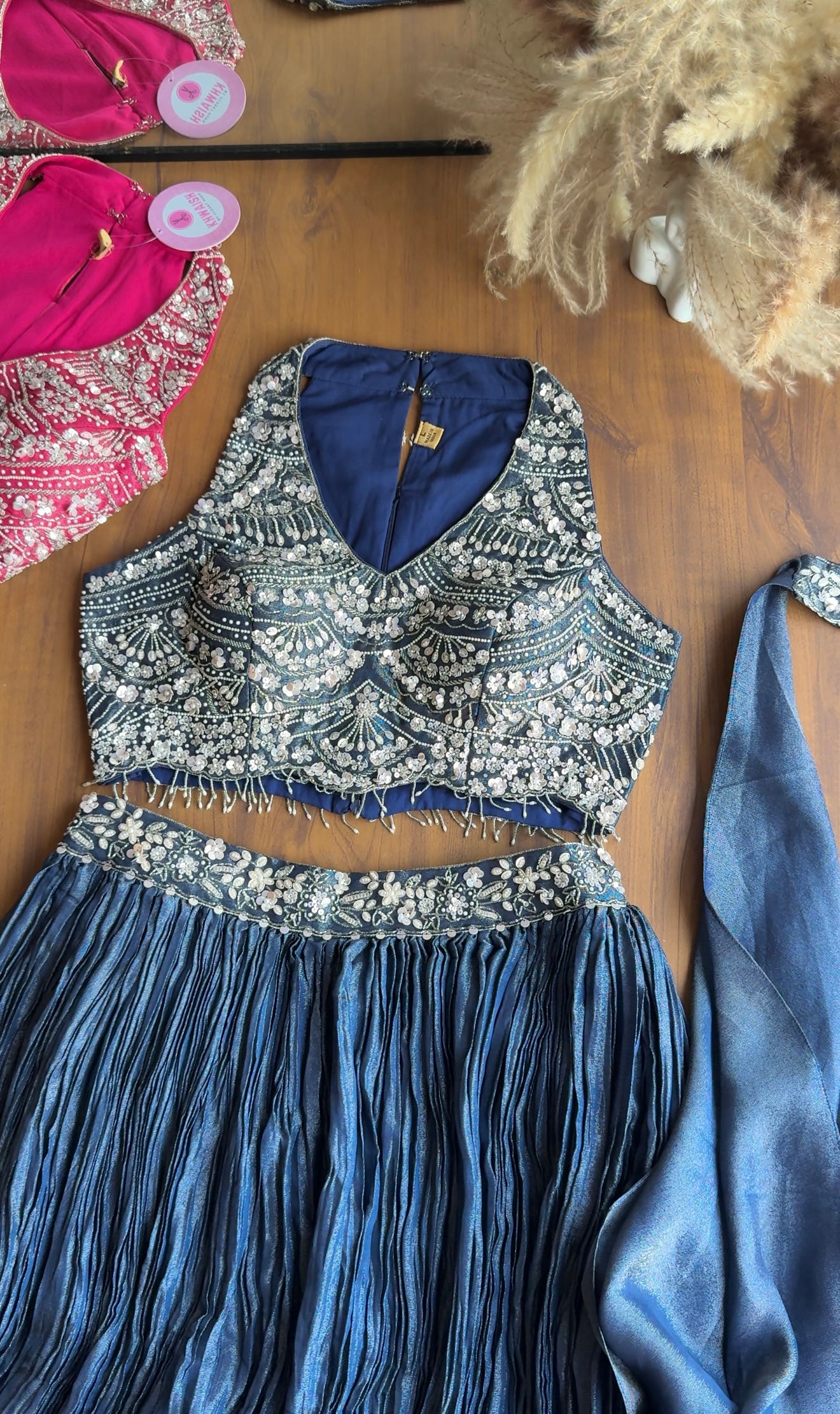 Sana halter neck blouse with palazzo and choker dupatta - Pink