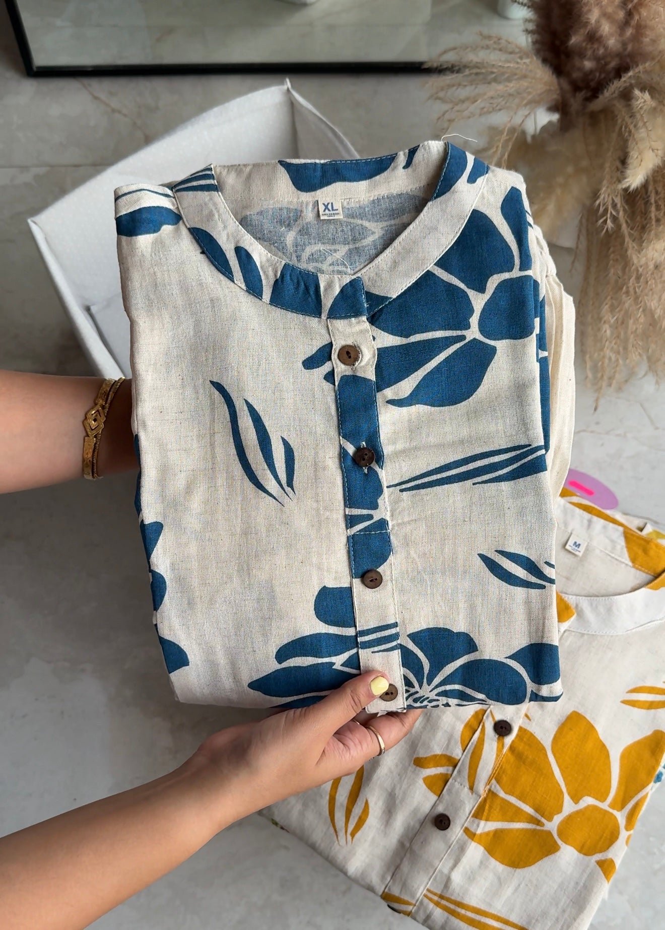 Jenisha Aline Kurti and palazzo