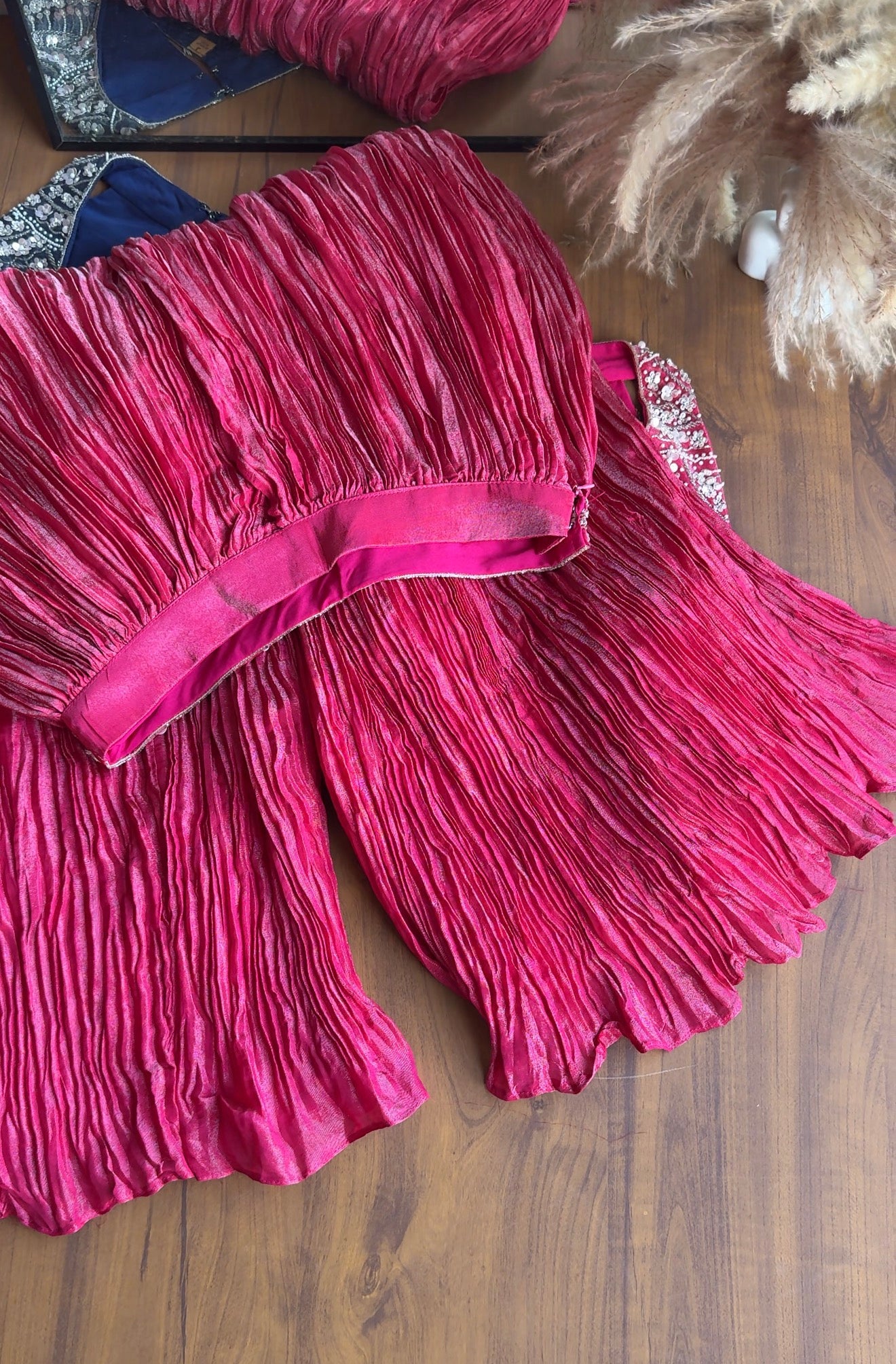 Sana halter neck blouse with palazzo and choker dupatta - Pink