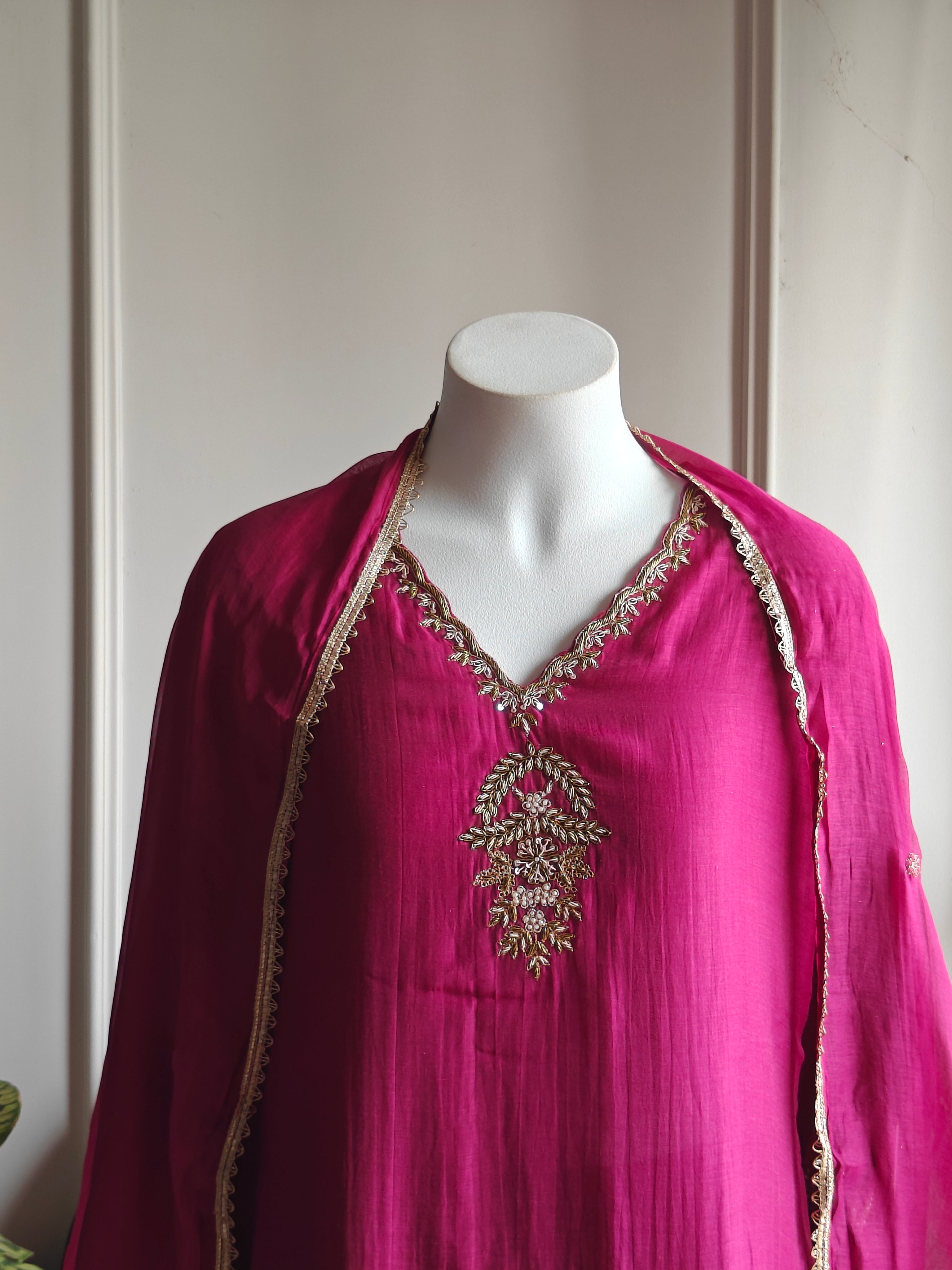 Pavitra Pure mul chanderi short kurta with tissu plazzo hot pink